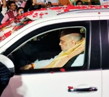 अमित शाह कोलकाता पहुंचे 