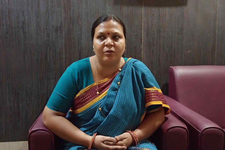 ग्रामीण विकाश मंत्री का आदेश बेअसर, ग्रामीण कार्य विभाग ने टेंडर नहीं किया रद्द