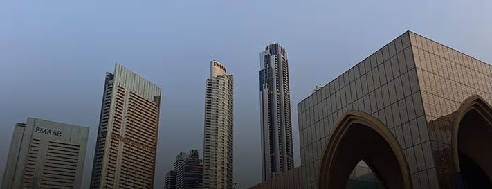 टूट रही वैश्विक व्यापार और अर्थव्यवस्था की कमर