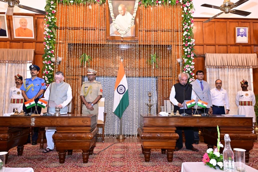 लोकायुक्त के रूप में अमिताभ कुमार गुप्ता ने ली शपथ, लोक भवन में आयोजित समारोह में मुख्यमंत्री हेमन्त सोरेन रहे उपस्थित