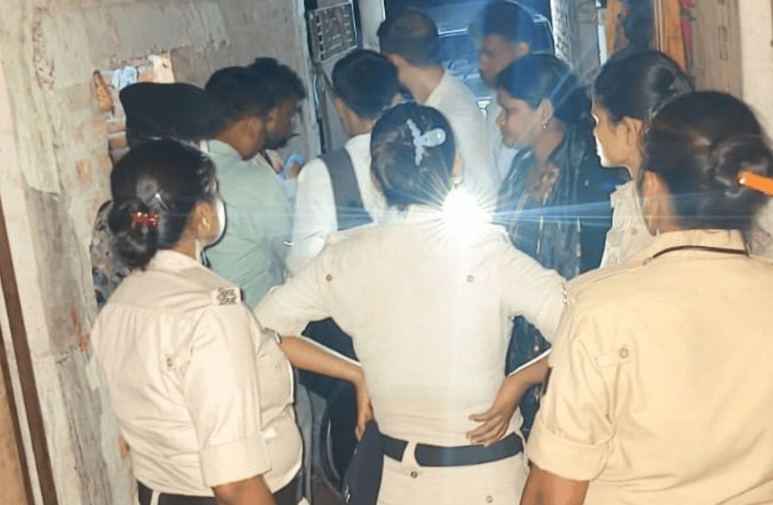 गोपालगंज पुलिस की ऑर्केस्ट्रा नेटवर्क के खिलाफ बड़ी कार्रवाई