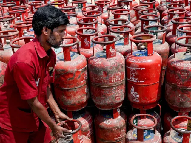 ऊर्जा संकट के बीच सरकार सख्त, जरूरी वस्तु अधिनियम लागू