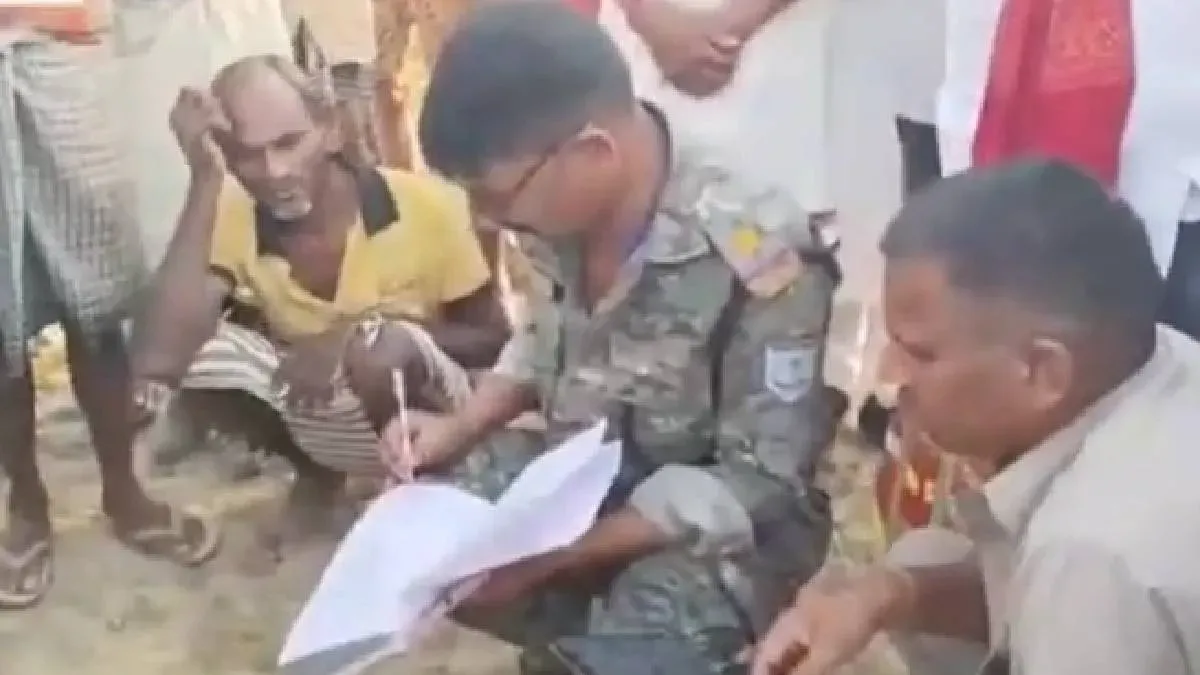 चतरा: पोस्टमार्टम के नाम पर अवैध वसूली, मां-बेटियों की मौत के बाद अस्पताल कर्मी की संवेदनहीनता पर प्रशासन सख्त