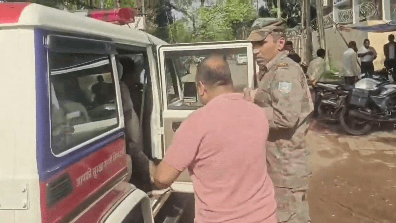 फर्जी निकासी मामले में अकाउंटेंट गिरफ्तार