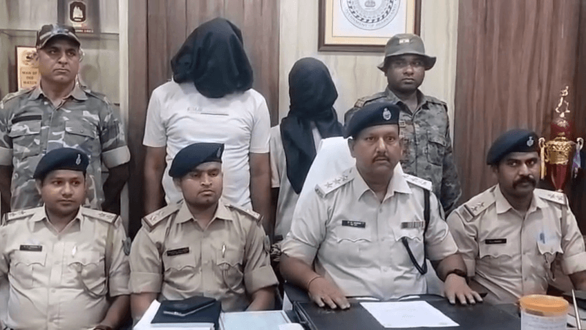 गोमिया थाना क्षेत्र में हुई हत्या मामले में दो आरोपी गिरफ्तार