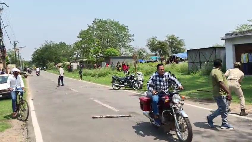 अतिक्रमणकारियों ने किया पथराव, दो होमगार्ड के जवान घायल