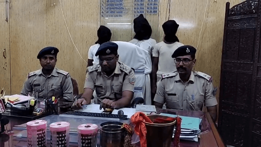 तीन अंतरराज्यीय ठगों को पुलिस ने किया गिरफ्तार