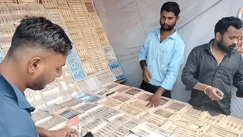 रक्षाबंधन को लेकर हजारीबाग के बाजारों में रौनक