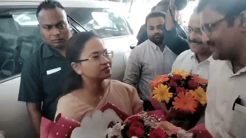 मंत्री शिल्पी नेहा तिर्की ने हजारीबाग में चल रही योजनाओं का किया निरीक्षण