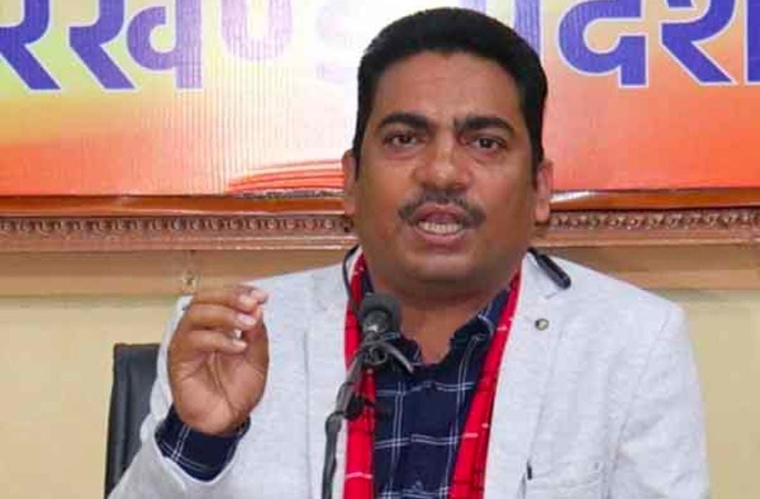 झारखंड में बिहार की डॉक्टर को नौकरी देने के प्रस्ताव पर सियासी घमासान, भाजपा ने सरकार पर उठाए सवाल