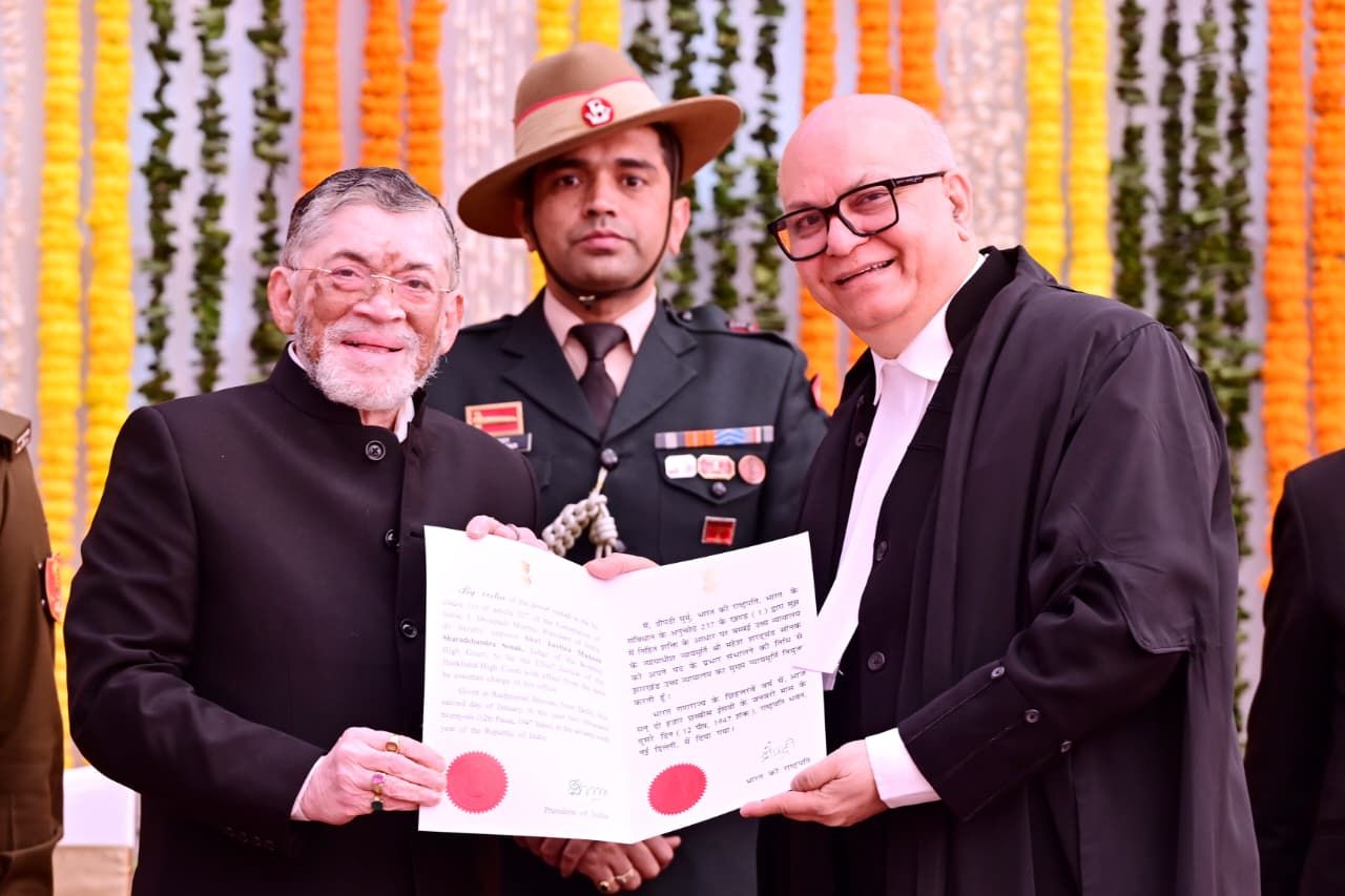 न्यायमूर्ति महेश शरदचंद्र सोनक बने झारखंड हाईकोर्ट के नए मुख्य न्यायाधीश, राज्यपाल ने दिलाई शपथ
