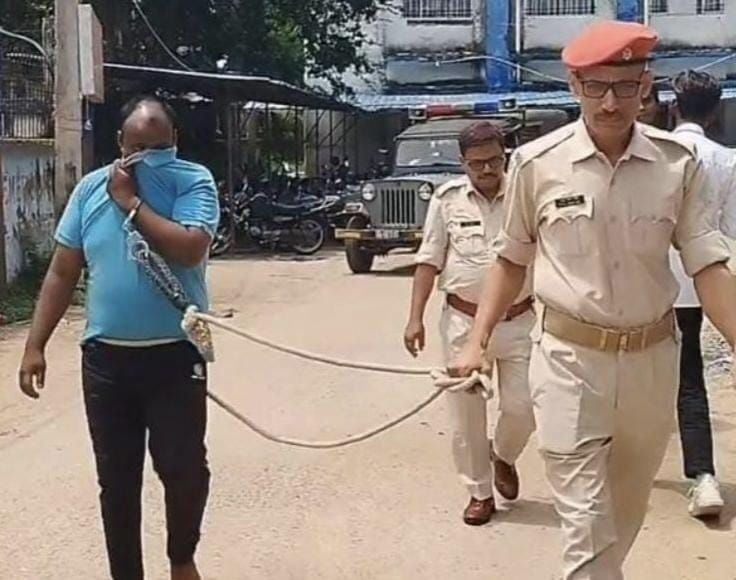 रिश्ते को तार तार करने वाला पिता